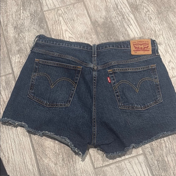 Levi's Blue Jean Shorts Distressed High-Waisted - Picture 2 of 4